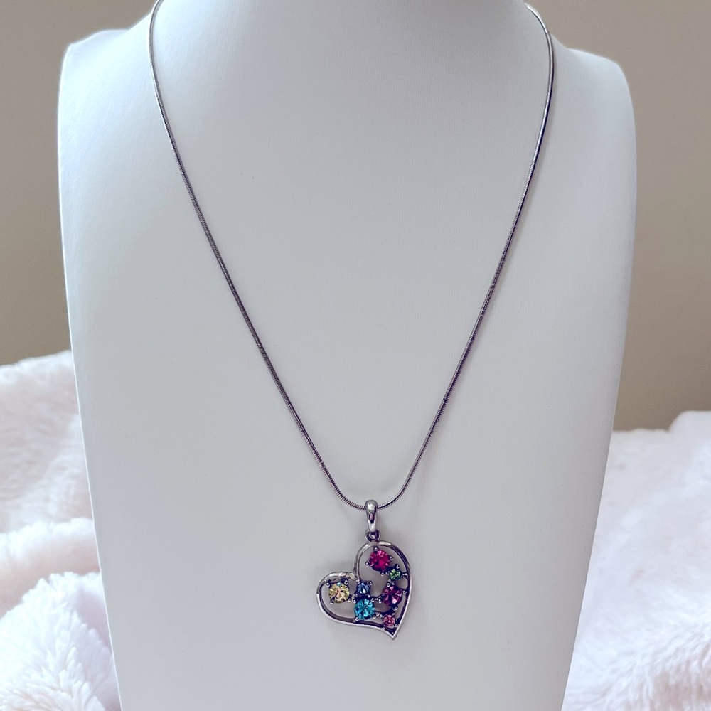 🌸3/$25 🆕 Silver Heart Pendant Necklace, Multicolor Gemstones Pendant Necklace